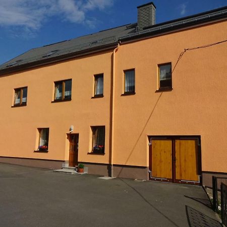 Ferienwohnung Poehlmann Bad Lobenstein Exterior photo