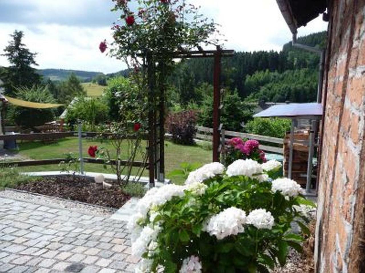 Ferienwohnung Poehlmann Bad Lobenstein Exterior photo